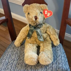 Ty teddy bear Rumples circa 1990. NWT. Like new. 17”